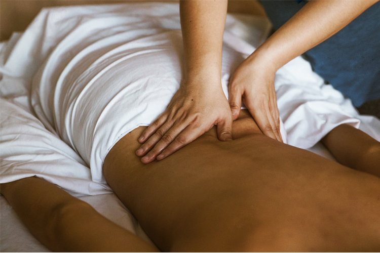 Bấm huyệt arum spa